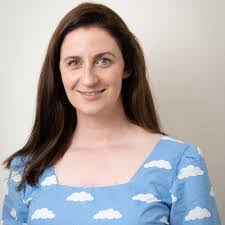 Lisa Mcnamee's Instagram, Twitter & Facebook