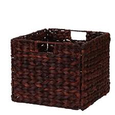 Lightweight, easy to carry around with lid and handle, suitable for picnic and camping. Water Hyacinth Collapsible Storage Bin Brown