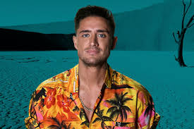 Television personality stephen bear parties with friends ignoring social distancing rule amid the coronavirus outbreak that is currently still spreading. Stephen Bear The Biggest Challenge On The Challenge Is Staying Faithful