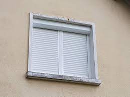 Check spelling or type a new query. Renovation Volets Roulants Coffre Faible Encombrement Chambres Solabaie