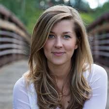 Hillary McCall (@hillarygmccall)