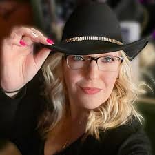 COMING UP THIS WEEK ON NASHVILLE BACKROADS! 🌟 Here are some of the artists  coming up