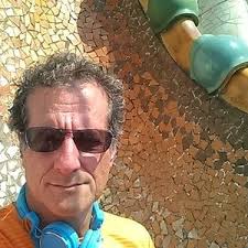 Alan Blumenfeld (@CaminoBlumen)