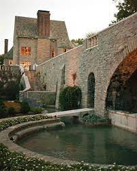 Twist On Tradition Ohio Wedding Venues Outdoor Wedding Venues Cincinnati Weddings