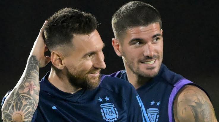 Lời hứa của Messi với De Paul - Báo VnExpress Thể thao