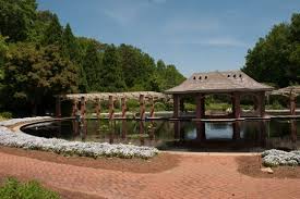 Huntsville Botanical Garden Huntsville Al Kid Friendly Activit Trekaroo Huntsville Botanical Gardens Alabama Vacation Bonsai Styles