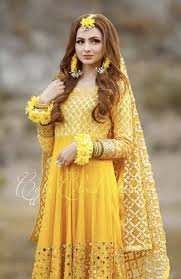 Mayun Bride Pakistani Bridal Dresses Bridal Mehndi Dresses Pakistani Wedding Dresses