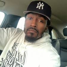 Eric Steck's Instagram, Twitter & Facebook