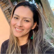 Fue una noche inolvidable, gracias al #ClubDeFansDeHuesoColorado por todo  su cariño, gracias a la Presidenta Alisha Flores y a Lariev Gomez  Vicepresidenta por todo su valioso tiempo, gracias a todas por su