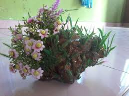 Hiasan bunga plastik untuk rumah. Tak Lama Lagi Kita Nak Raya Kann Hiasan Ini Amat Sesuai Untuk Mencantikkan Hiasan Dalaman Rumah Anda Bunga Plastik Ini Mudah Dicuci Disel Orchids Plants
