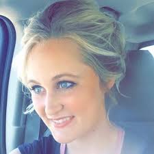 Lacey Fields (@lacey_barbie)