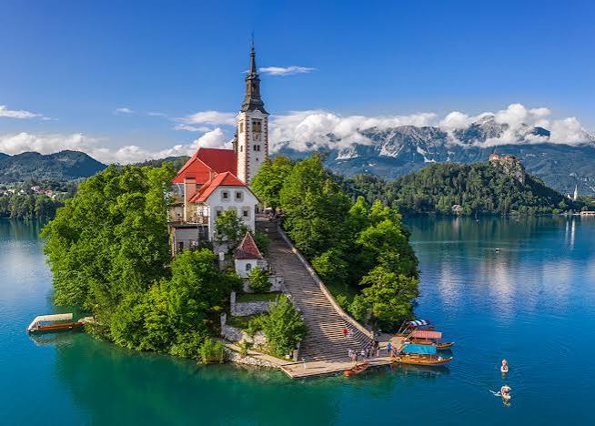 slovenia lago di bled