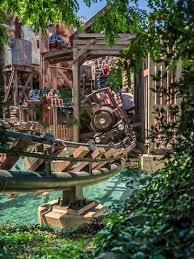 It encompasses most of the southern rocky mountains as well as the northeastern. Colorado Adventure Mine Train Coaster Achterbahn Phantasialand Resort