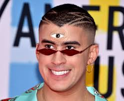 Bajar musica de lo mas nuevo en formato mp3. Las Redes Estallan Por Un Supuesto Nuevo Disco Sorpresa De Bad Bunny Publicado Bajo El Pseudonimo Bad Bunsy Musica Los40