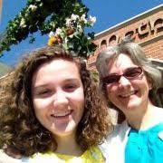 Laurie Wicker's Instagram, Twitter & Facebook