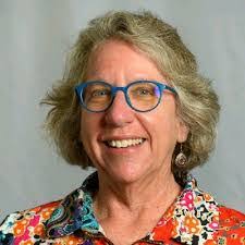 Staci Waggoner's Instagram, Twitter & Facebook