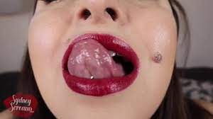 Lipstick kiss pov