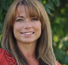 A Notable Critique Of Rachel Held Evans's “Year Of Biblical Womanhood”