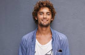 Coiffures courtes cheveux bouclés middot; 1001 Idees Cheveux Boucles Homme Notre Grain De Sel En Tuto