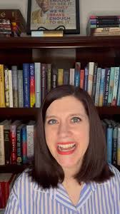 Let me know your last/now/next reads! 🤓 #readingupdate #whatimreadingnow  #bookrecs📚