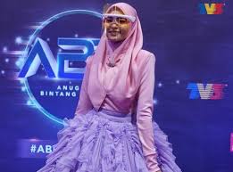 For the 20 years of milestones and thank you for having me at this year's anugerah stail eh! Abpbh33 Haqiem Rusli Dinobatkan Sebagai Bintang Paling Popular Dan Ikuti Senarai Penuh Pemenang