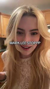 Struggling with Mark Lee Fangirling