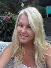 Tisha Summers's Instagram, Twitter & Facebook