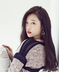 Sulli Birthday Real Name Age Weight Height Family Boyfriend S Bio More Sulli Free Amazon Products Pretty Smile