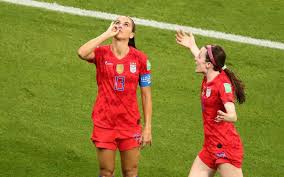 Maisons du monde îlot central cuisine + 2 tabourets en bois d'acacia gris l 120 cm zinc. Coupe Du Monde Feminine Alex Morgan Buteuse Et Chambreuse Le Parisien