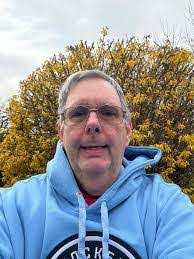 Paul Wyer's Instagram, Twitter & Facebook