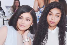 Kylie Jenner Begging Jordyn Woods To Come Back & Fix Their Friendship