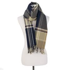Länge 120 cm, breite 20 cm.100%kaschmir3 mal getragen, ohne beschädigungen und flecken. Schal Karo Muster Online Im Shop Bei Meinfischer De Kaufen Mein Fischer