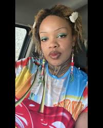 Ellen Jayne ❤️‍🔥🦂❤️‍🔥 (@thecatsm333ow) • Instagram photos and videos