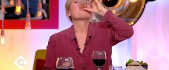 La route du rhum joey starr. Anne Elisabeth Lemoine Troublee Apres Avoir Bu Du Rhum Offert Par Joeystarr Ladepeche Fr