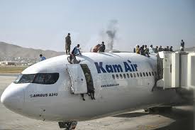 Videos reveal utter chaos at kabul airport as taliban conquers afghanistan. Cqjgitfyfsykxm