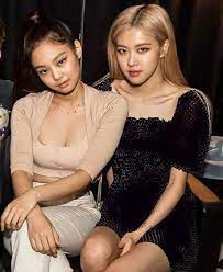 Blackpink members jennie and rosé are in los angeles working on new music, their agency yg entertainment has confirmed. Blackpink Jennie Rose 9gag