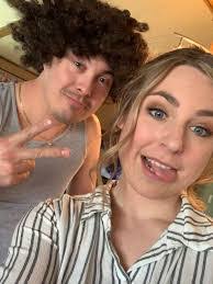 Lisa Arzola's Instagram, Twitter & Facebook