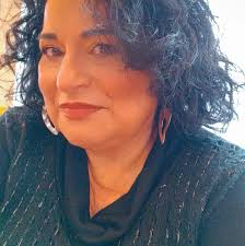 Ciao a tutti, volevo acquistare una di queste torte, sapete darmi dei  pareri? Ringrazio in anticipo