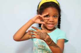 Fine hair can tend to be oilier than other hair types. Beautifully Sexy Henna Belly For Curly Nikki Henna Blog Spot