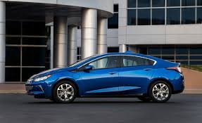 An In Depth Look At The 2019 Chevrolet Volt Chevrolet Volt Chevy Volt Interior Chevy Volt