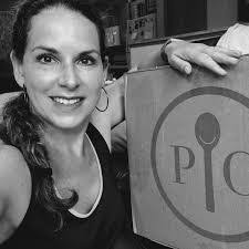 Kelly Baas's Instagram, Twitter & Facebook