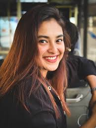 In the right eyes you will be an art 🤍