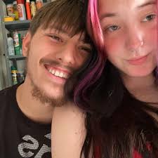 How did you get your gecko to let you hold them? Need some advice