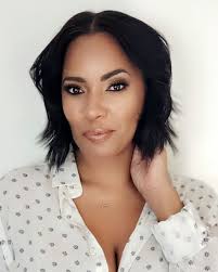 Hope Lynn's Instagram, Twitter & Facebook