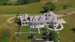 Check spelling or type a new query. Justin Bieber Buys Mansion In Puslinch Ctv News