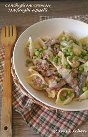 Il perfetto gusto di carne si ottiene aggiungendo aromi umami, come funghi, pomodoro e verdure arrosto. Conchiglioni Cremosi Con Funghi E Piselli Rita S Kitchen