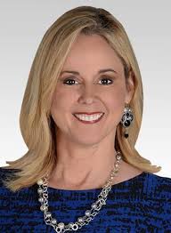 Leslie Lacey's Instagram, Twitter & Facebook