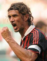 Né le 26 juin 1968) est un ancien footballeur professionnel italien qui a joué principalement comme arrière gauche et défenseur central pour l' ac milan et l'. Paolo Maldini Steckbrief Biografie Lebenslauf Dokumentation