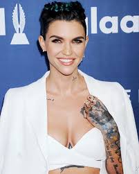 Ruby Rose Ruby Rose Rose Braid Model