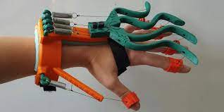 Students Develop New 3d Printed Aquahand Potential To Help Stroke Victims Regain Hand Movement Prints 3d Printing 3d Printing Art